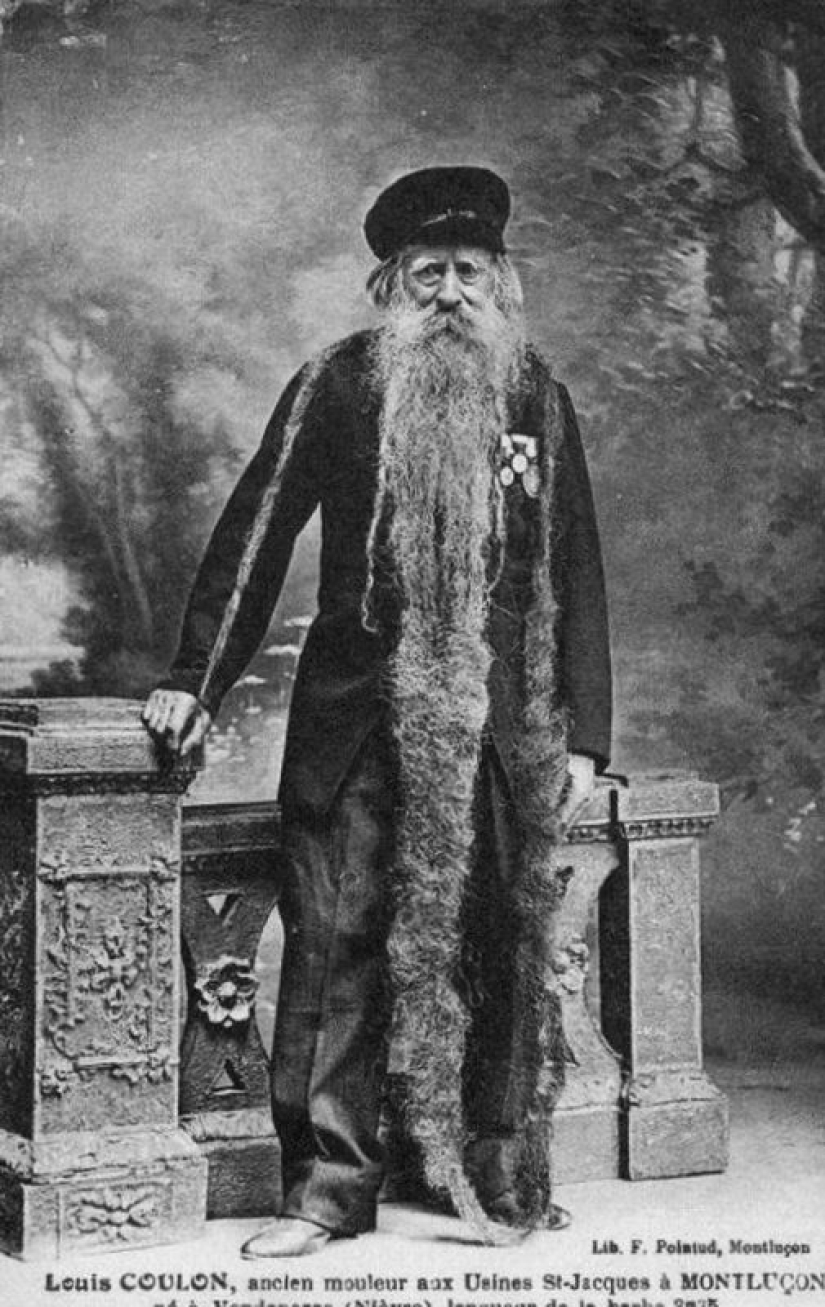 Louis Pendant — Frenchy mahabaratha, in which lived a cat Louis Pendant — Frenchy mahabaratha, in which lived a cat