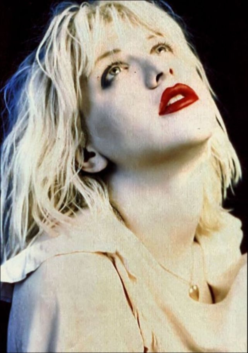 LSD a los 6, striptease y teología: cómo era la juventud de Courtney Love, la escandalosa musa de Kurt Cobain