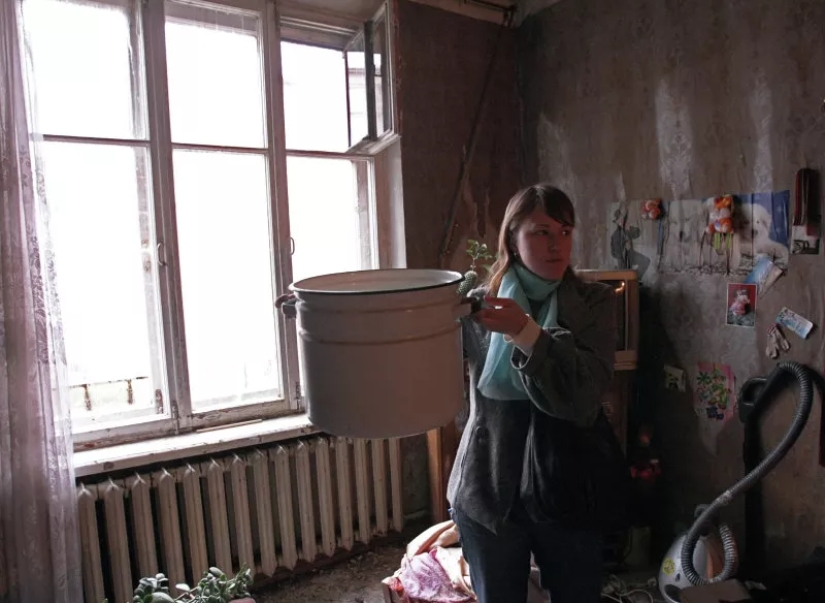 Lunch and shower according to the schedule: how they lived in Soviet communal apartments