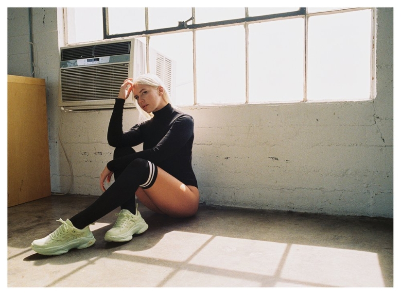 Luz, película, iPhone: cómo Josh Aikin está cambiando la cara de la fotografía publicitaria