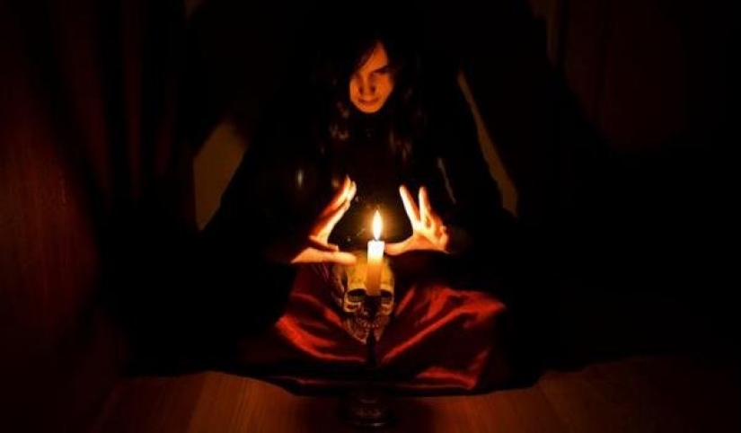 Mal de ojo y corrupción: cómo en Rusia lucharon contra la negatividad energética