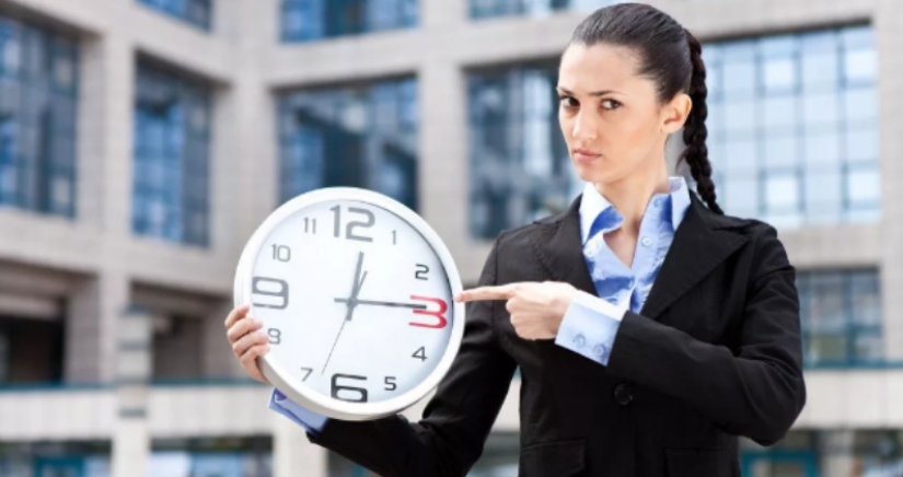 Manifestation care about, or Why you should not wait for latecomers Manifestation care about, or Why you should not wait for latecomers