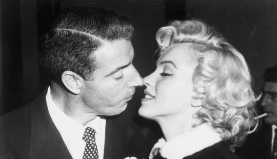 Marilyn Monroe y Joe DiMaggio: la historia de un breve matrimonio y un amor de por vida Marilyn Monroe y Joe DiMaggio: la historia de un breve matrimonio y un amor de por vida