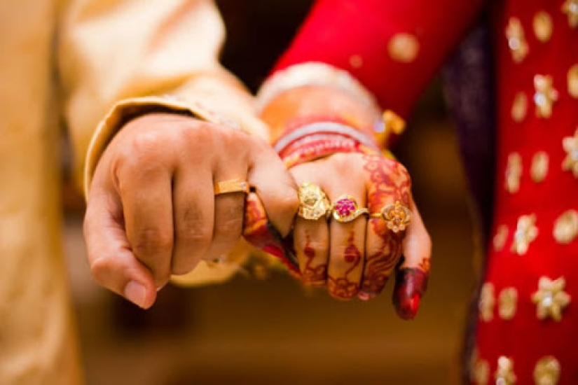 Marriage Not for Love: Why It&#39;s Common to Steal Grooms in the Indian State of Bihar