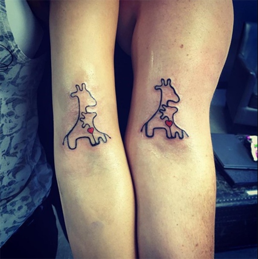 Matching Mom and Daughter Tattoos That Say a Lot Without Words