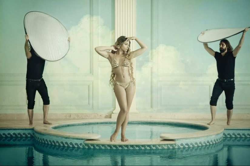 Matilda Oscar: blurring the lines between photography and painting