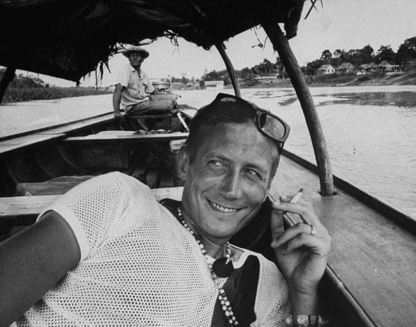 Maxim Gorky con una escoba y otros escritores, como usted no los ha visto Maxim Gorky con una escoba y otros escritores, como usted no los ha visto