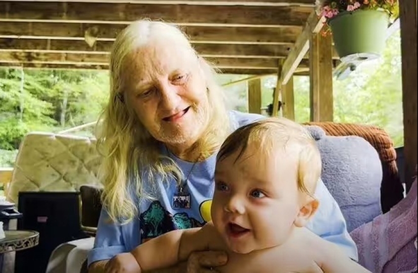 Meet the Whittakers: how the most famous incest family in the USA lives Meet the Whittakers: how the most famous incest family in the USA lives