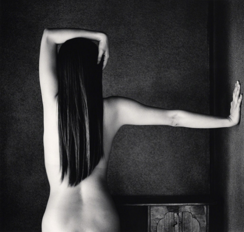 Michael Kenna's photo project "Rafu": female nude in the style of Japanese haiku
