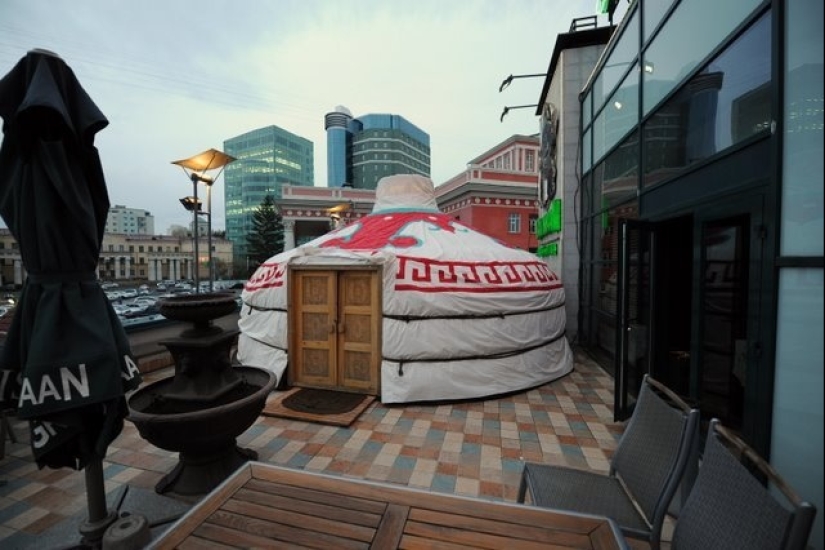 "Mientras tanto en...": 20 fotos con rasgos de diferentes países "Mientras tanto en...": 20 fotos con rasgos de diferentes países