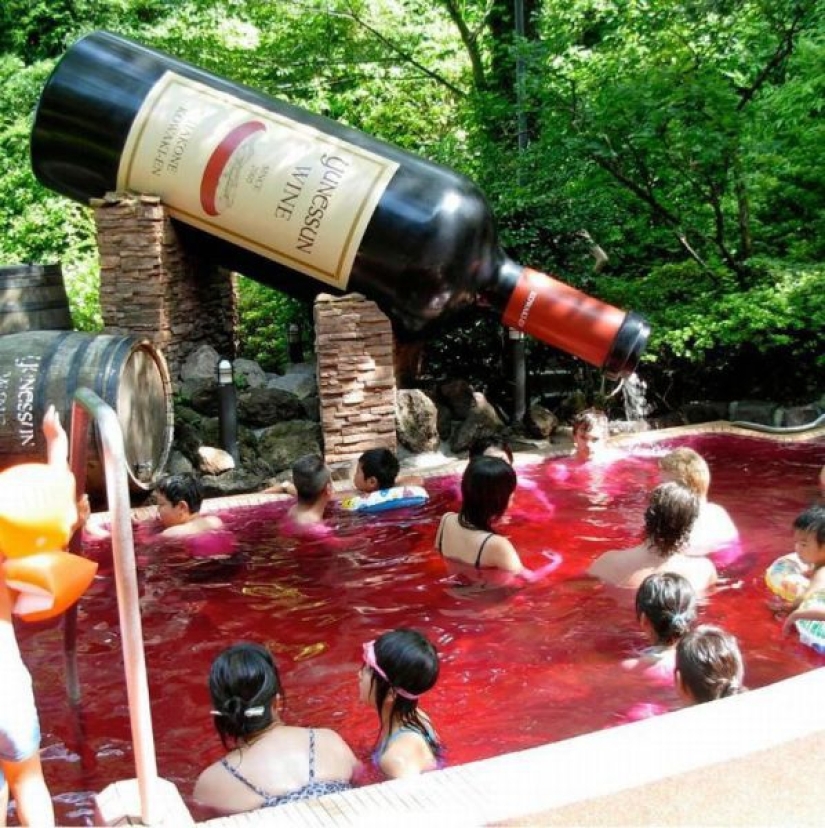 "Mientras tanto en...": 20 fotos con rasgos de diferentes países "Mientras tanto en...": 20 fotos con rasgos de diferentes países