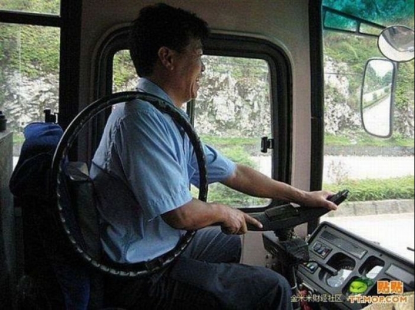 "Mientras tanto en...": 20 fotos con rasgos de diferentes países "Mientras tanto en...": 20 fotos con rasgos de diferentes países