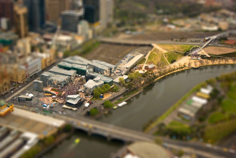 "Miniaturization" of megacities by Ben Thomas "Miniaturization" of megacities by Ben Thomas