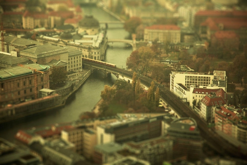 "Miniaturization" of megacities by Ben Thomas "Miniaturization" of megacities by Ben Thomas