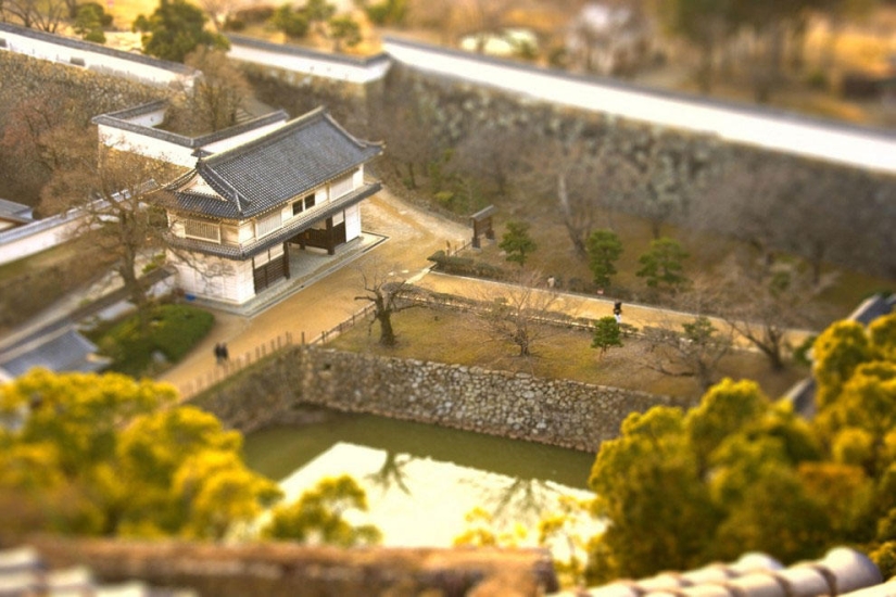 "Miniaturization" of megacities by Ben Thomas "Miniaturization" of megacities by Ben Thomas