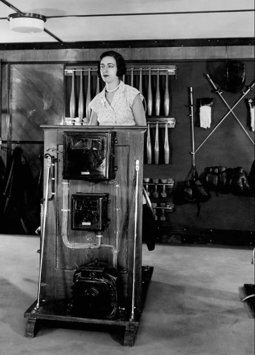 Montar en un coche eléctrico: cómo entrenaron los pasajeros del Titanic y otros transatlánticos Montar en un coche eléctrico: cómo entrenaron los pasajeros del Titanic y otros transatlánticos