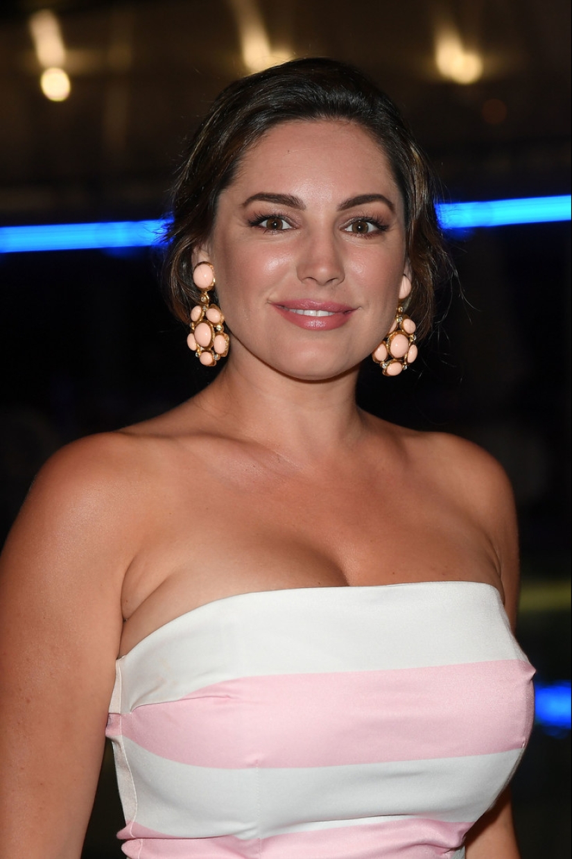 More and more: how women's breasts have changed over the past 50 years More and more: how women's breasts have changed over the past 50 years