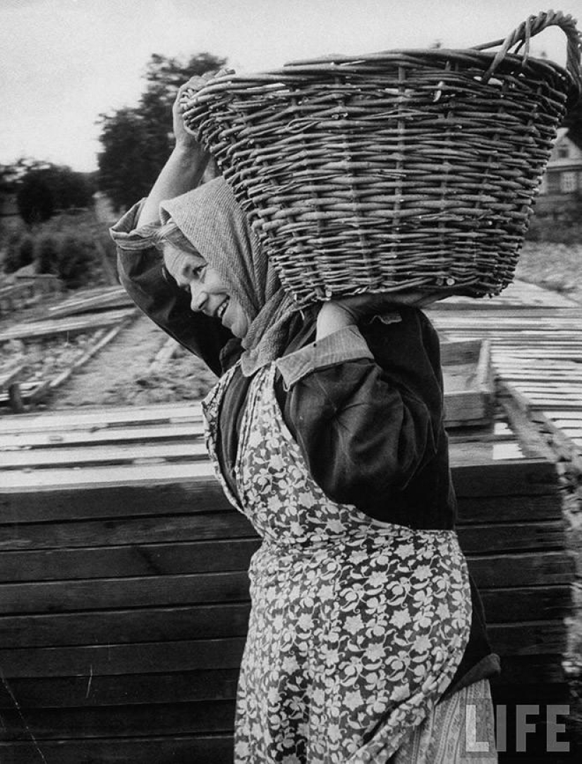 Moscovitas en 1956 en imágenes de la fotógrafa de LIFE Lisa Larsen