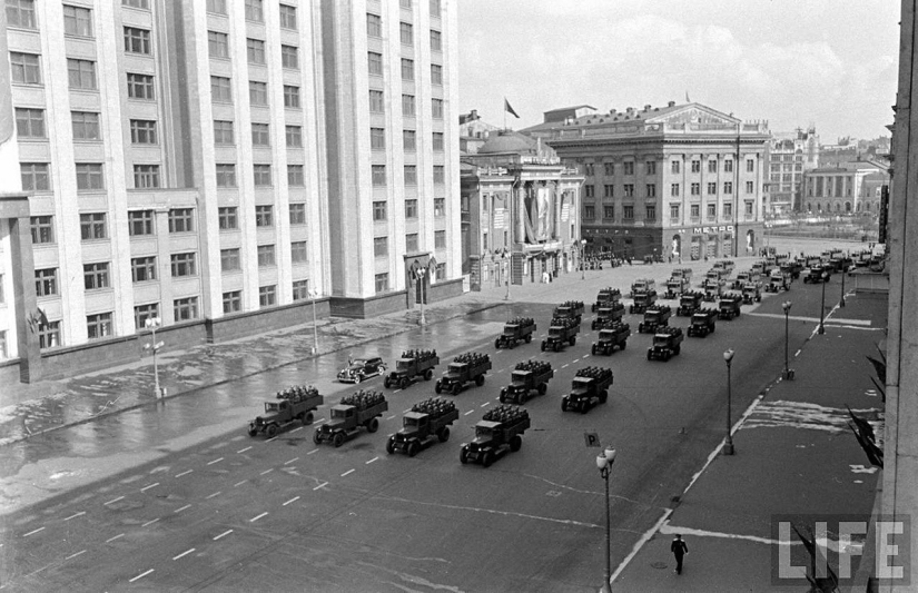 Moscow in 1947 through the eyes of an American Moscow in 1947 through the eyes of an American
