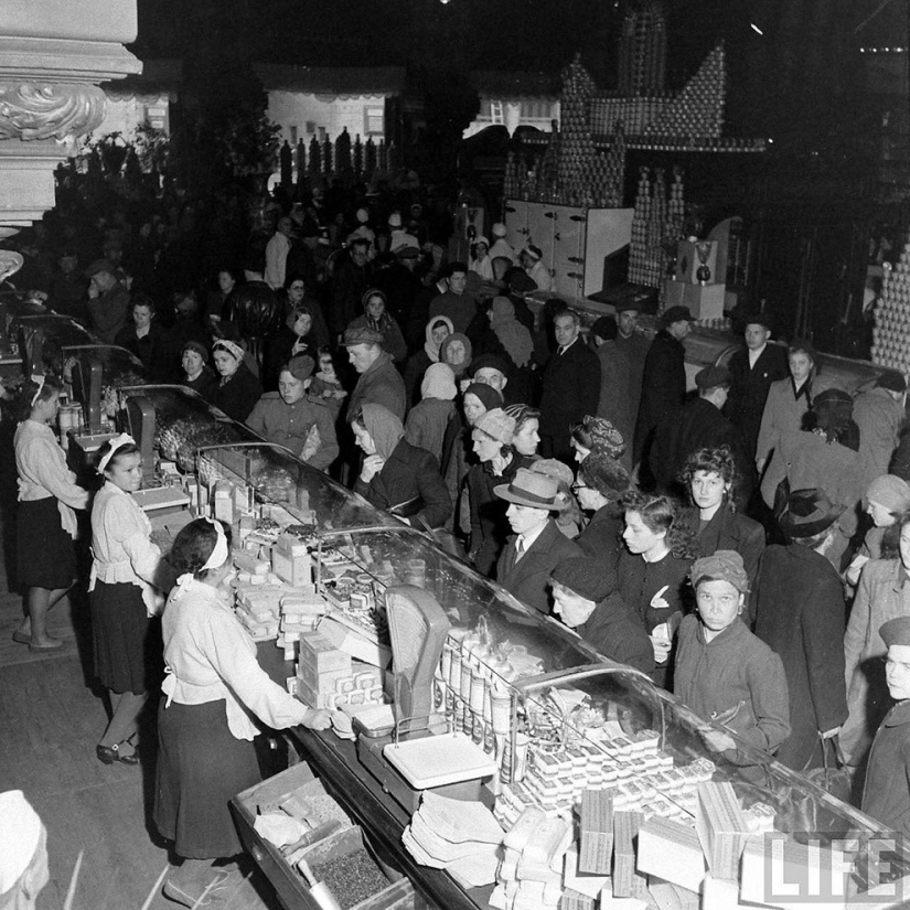 Moscow in 1947 through the eyes of an American Moscow in 1947 through the eyes of an American