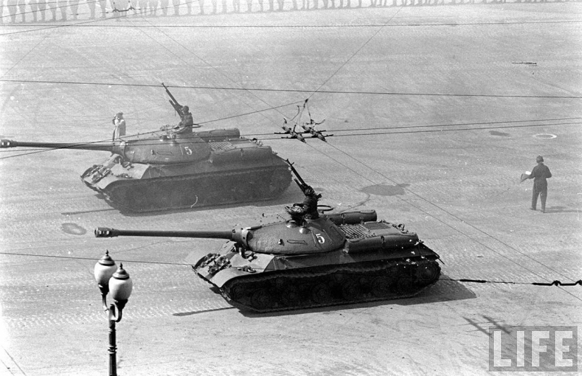 Moscow in 1947 through the eyes of an American Moscow in 1947 through the eyes of an American