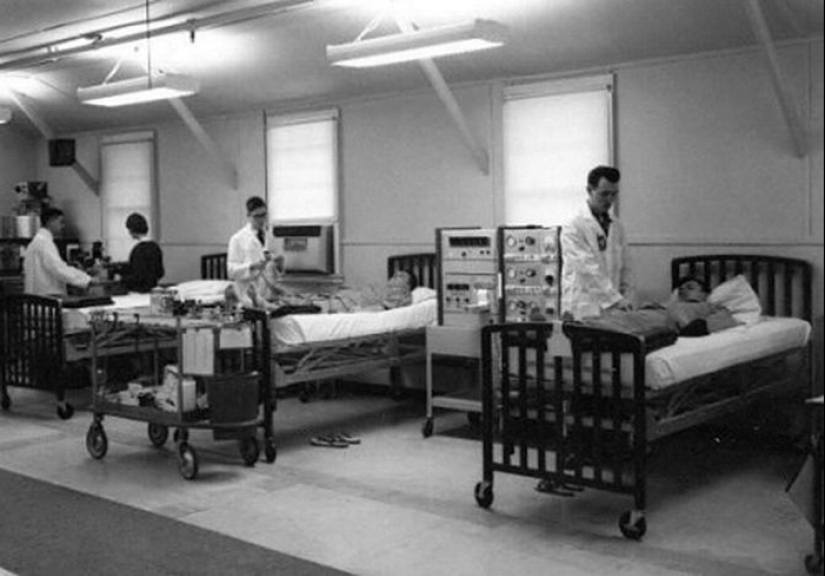 "Máquina de frutas" para gays y otras teorías de conspiración que resultaron ser pura verdad