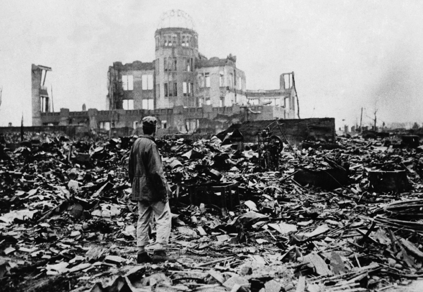 Más brillante que mil soles: 20 aterradores disparos en memoria de la explosión nuclear en Hiroshima Más brillante que mil soles: 20 aterradores disparos en memoria de la explosión nuclear en Hiroshima