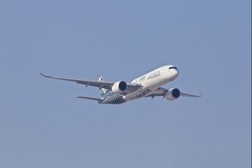 más de 20 secretos e historias de asistentes de vuelo que no se contarán a los pasajeros comunes