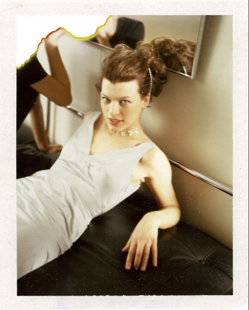 Mujeres en polaroids atmosféricas de la década de 1990 Mujeres en polaroids atmosféricas de la década de 1990