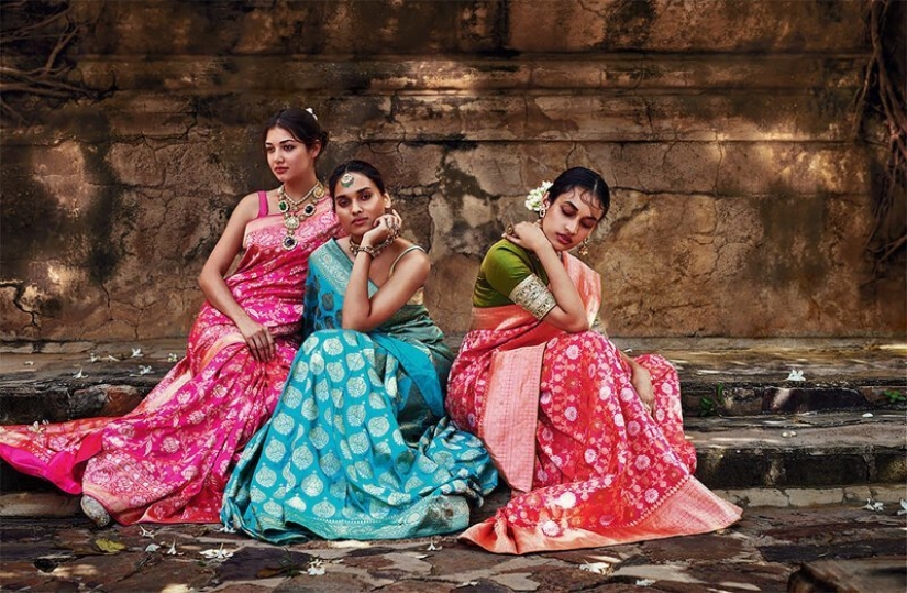 "Mumbai de la historia": la fusión de la boda tradicional de la moda de la India con las tendencias modernas "Mumbai de la historia": la fusión de la boda tradicional de la moda de la India con las tendencias modernas