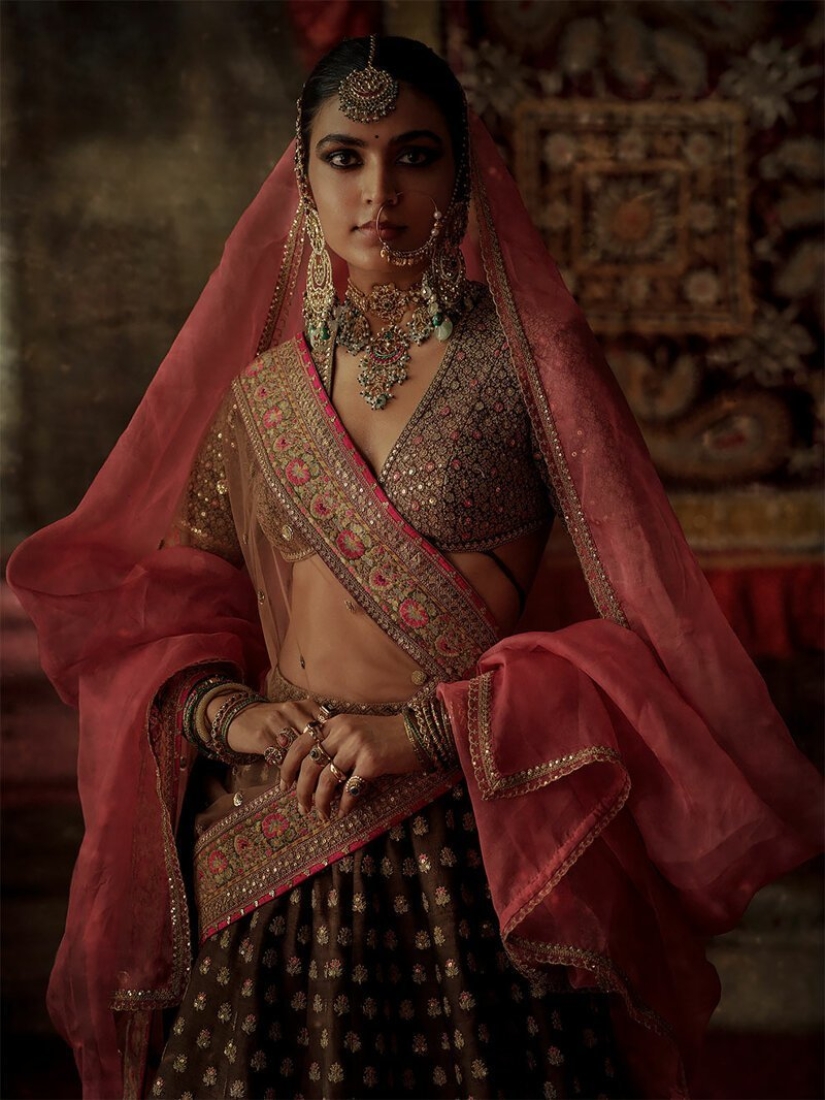 "Mumbai's history": the fusion of traditional wedding fashion India with the modern trends "Mumbai's history": the fusion of traditional wedding fashion India with the modern trends