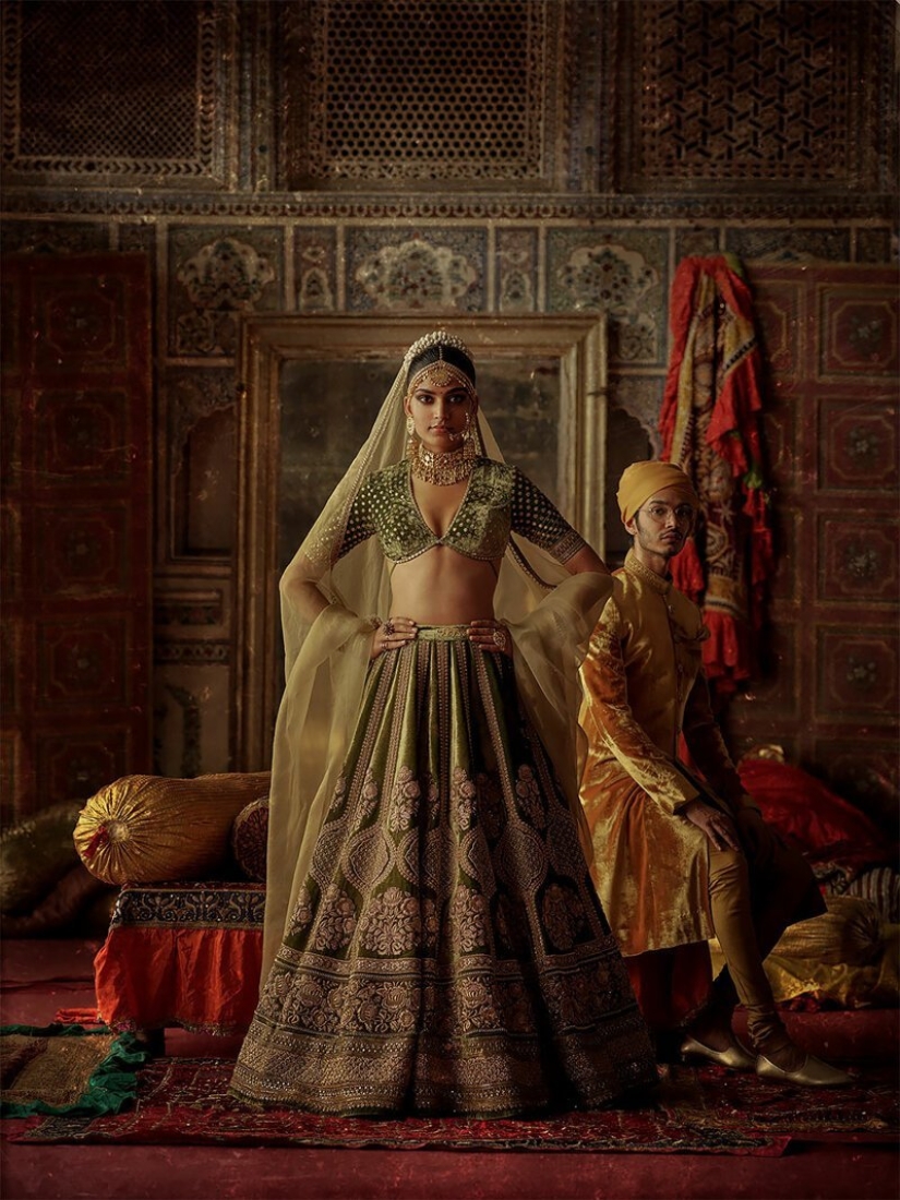 "Mumbai's history": the fusion of traditional wedding fashion India with the modern trends "Mumbai's history": the fusion of traditional wedding fashion India with the modern trends