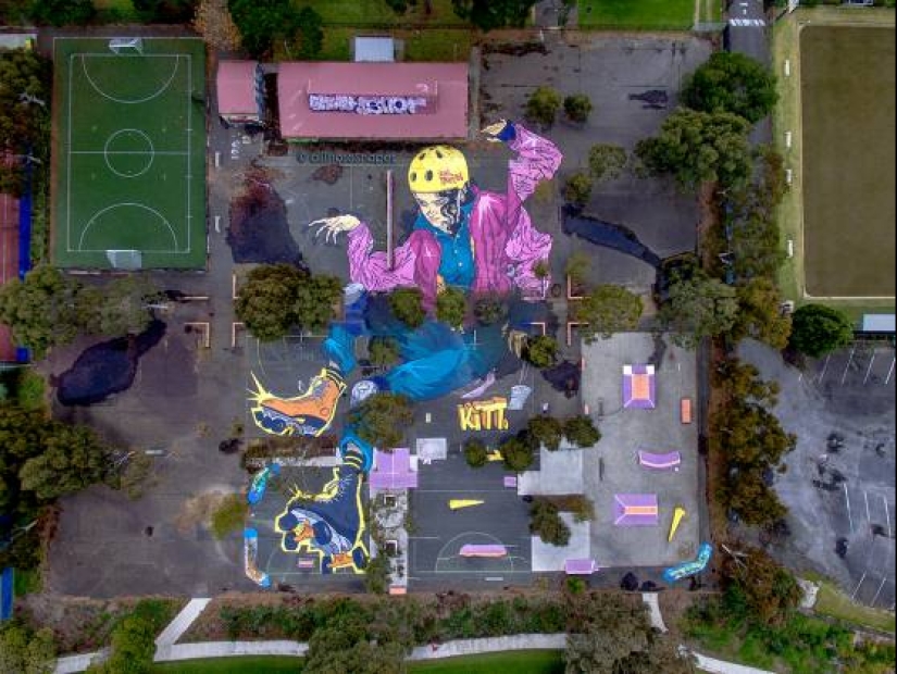 Murales gigantes en el suelo del australiano Kitt Bennett