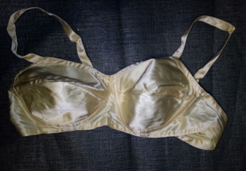 No eroticism for you! Breeches, grace and other underwear of the USSR times