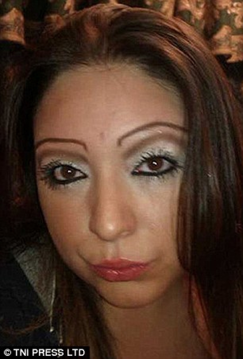 No hay historia más triste en el mundo que la historia de cejas y pinzas