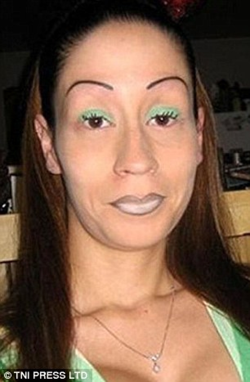 No hay historia más triste en el mundo que la historia de cejas y pinzas