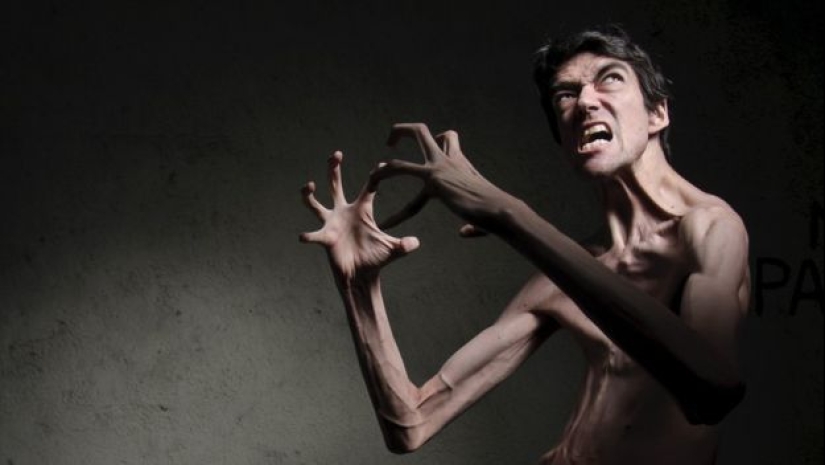 No se le conoce solo de vista: Javier Botet es un actor que interpreta monstruos No se le conoce solo de vista: Javier Botet es un actor que interpreta monstruos
