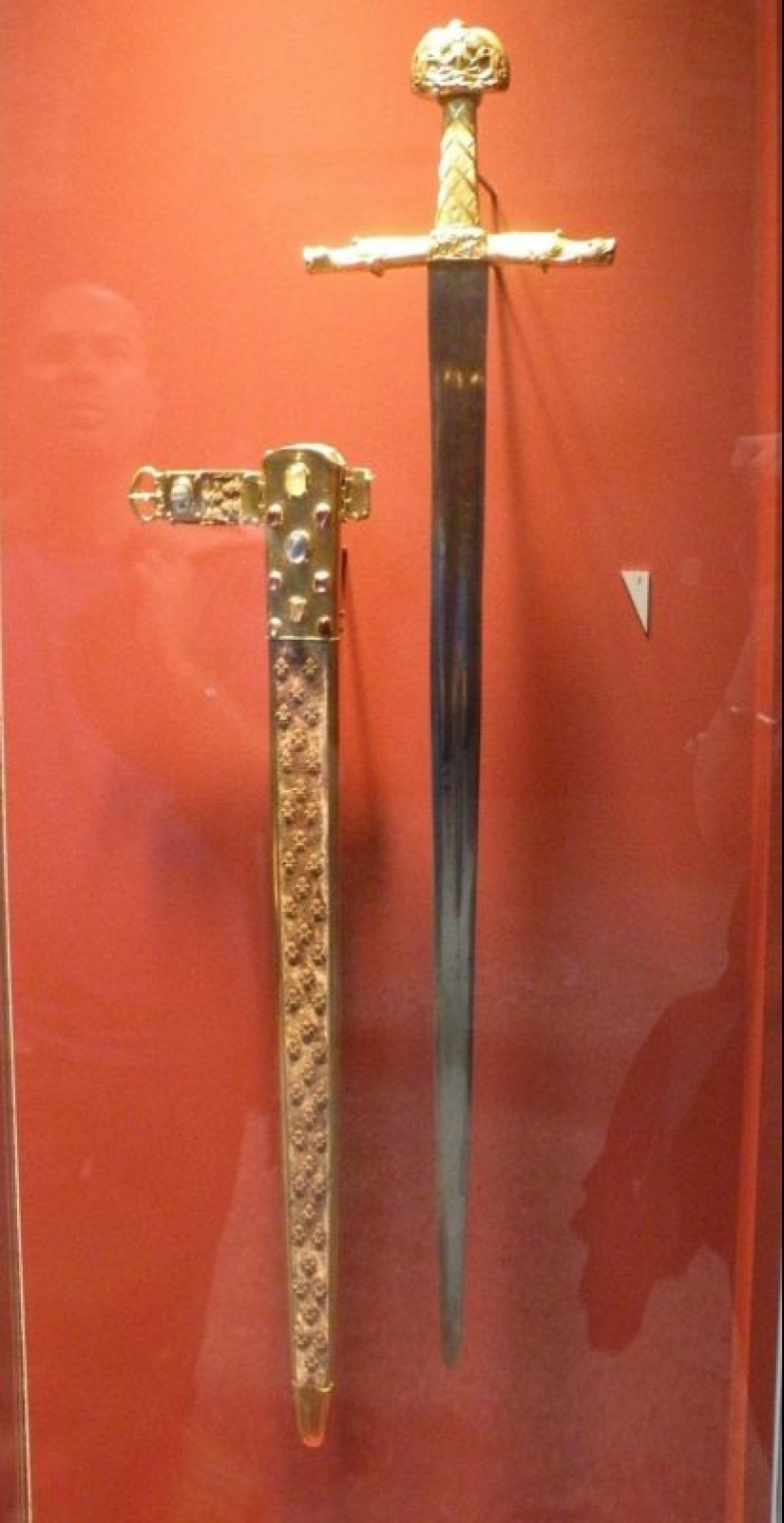 Not just Excalibur: 10 most famous swords of the Middle Ages Not just Excalibur: 10 most famous swords of the Middle Ages