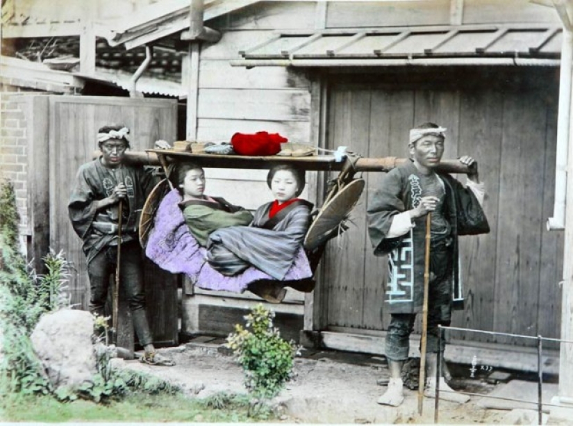Old Japan of the second half of the 19th century in photographs by Adolfo Farsari