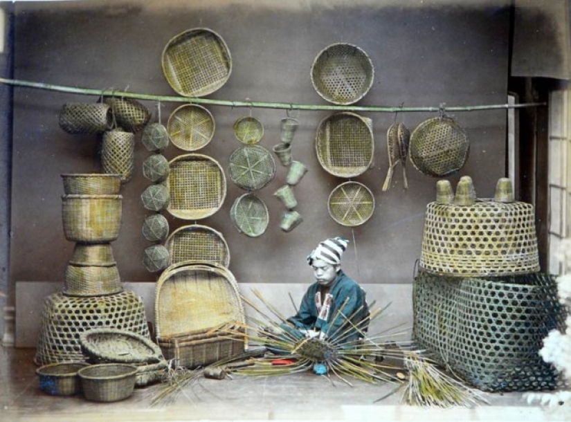 Old Japan of the second half of the 19th century in photographs by Adolfo Farsari