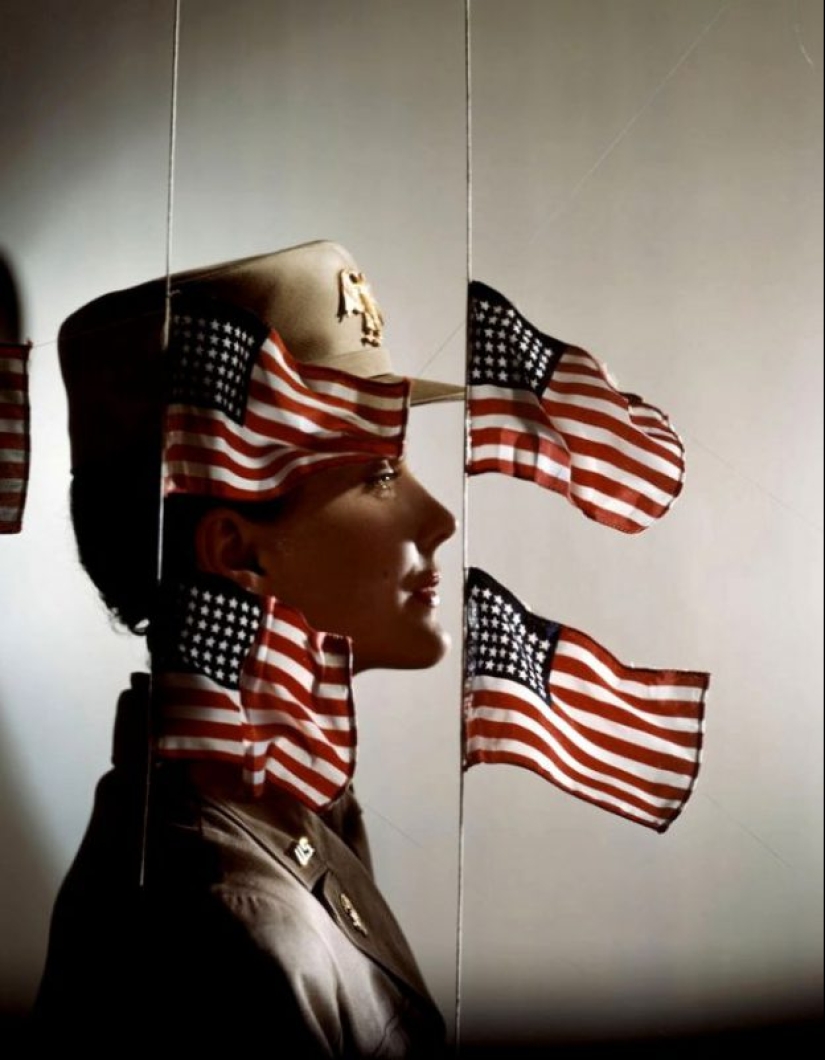 On the brink of surrealism: the stunning photography of Erwin Blumenfeld made in the 1940-ies