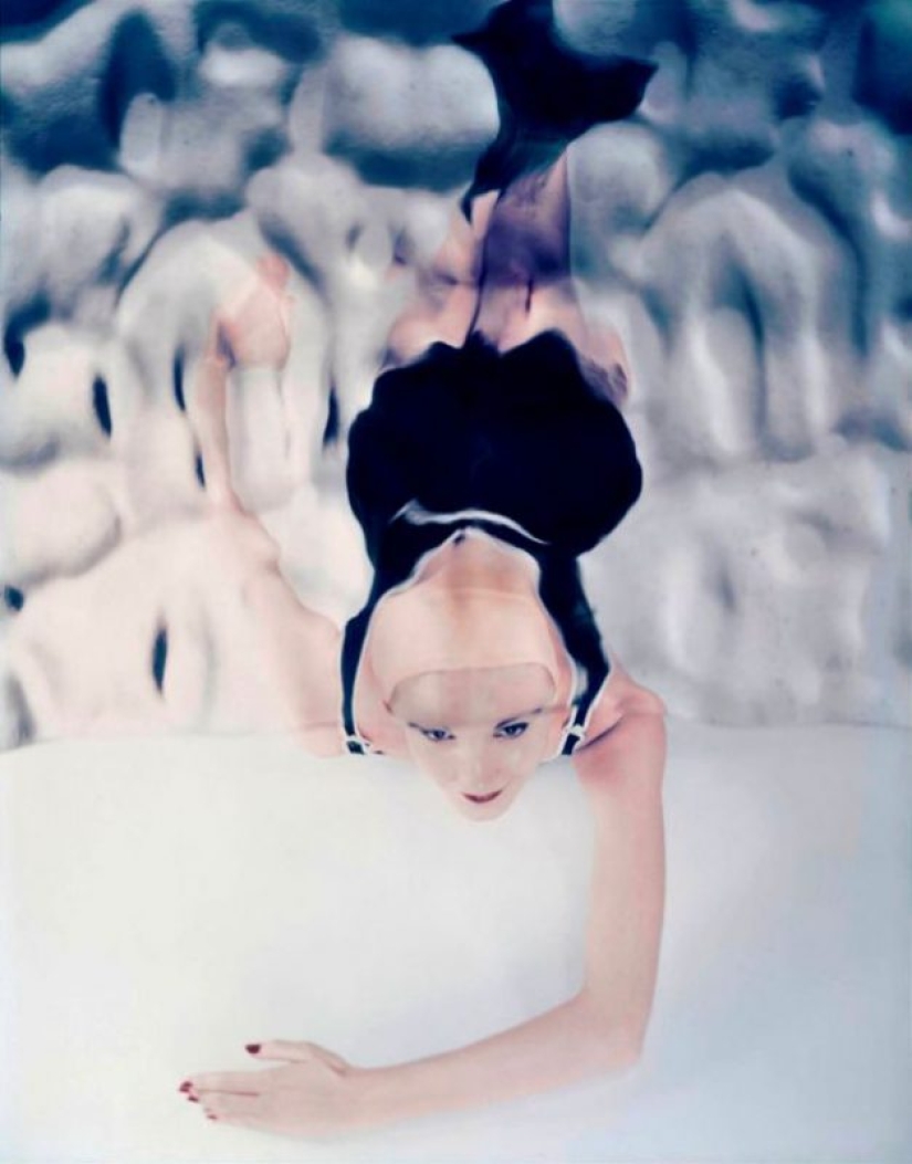 On the brink of surrealism: the stunning photography of Erwin Blumenfeld made in the 1940-ies