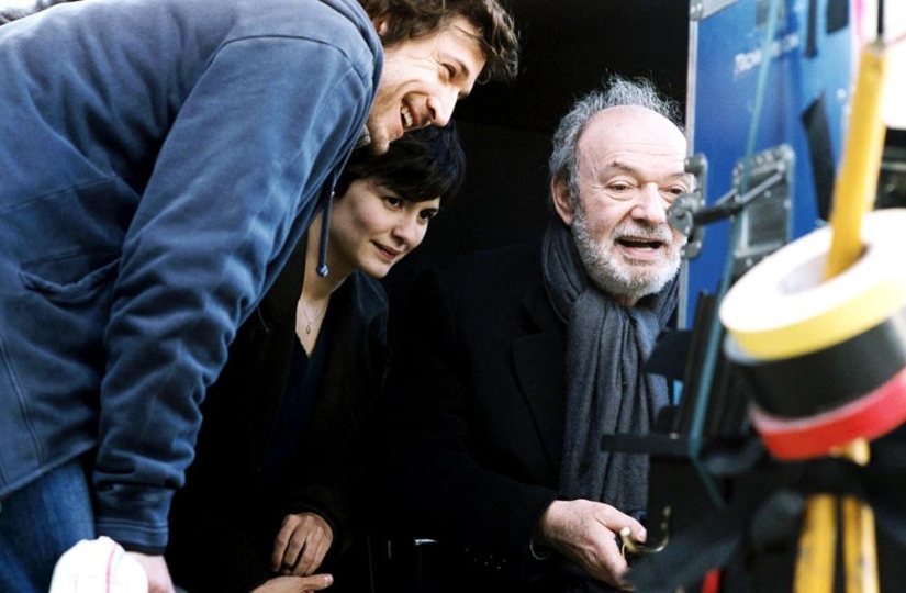 On the set of famous films On the set of famous films