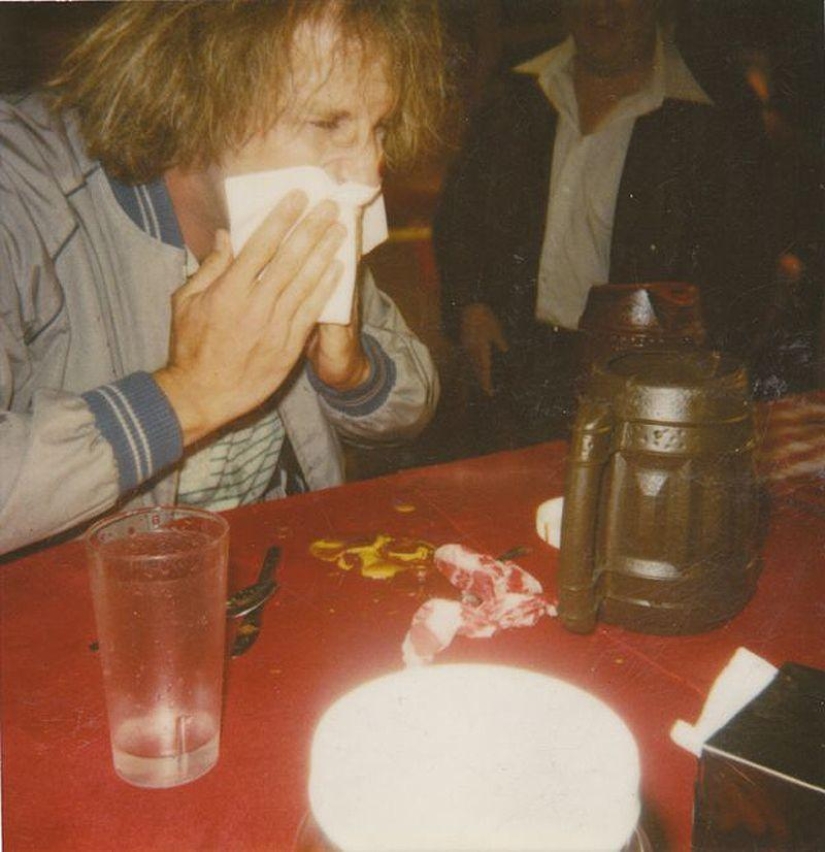 On the sets of classic Hollywood movies On the sets of classic Hollywood movies