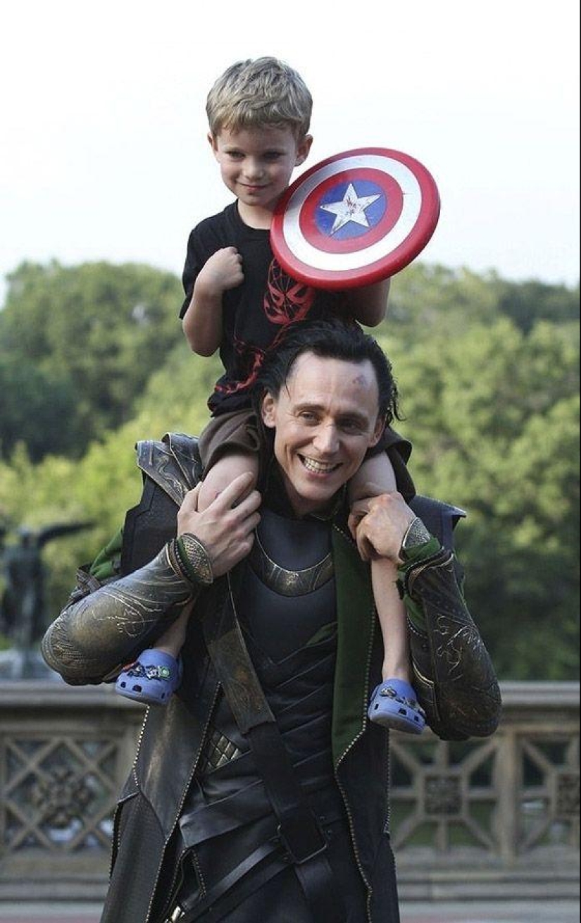 On the sets of classic Hollywood movies On the sets of classic Hollywood movies