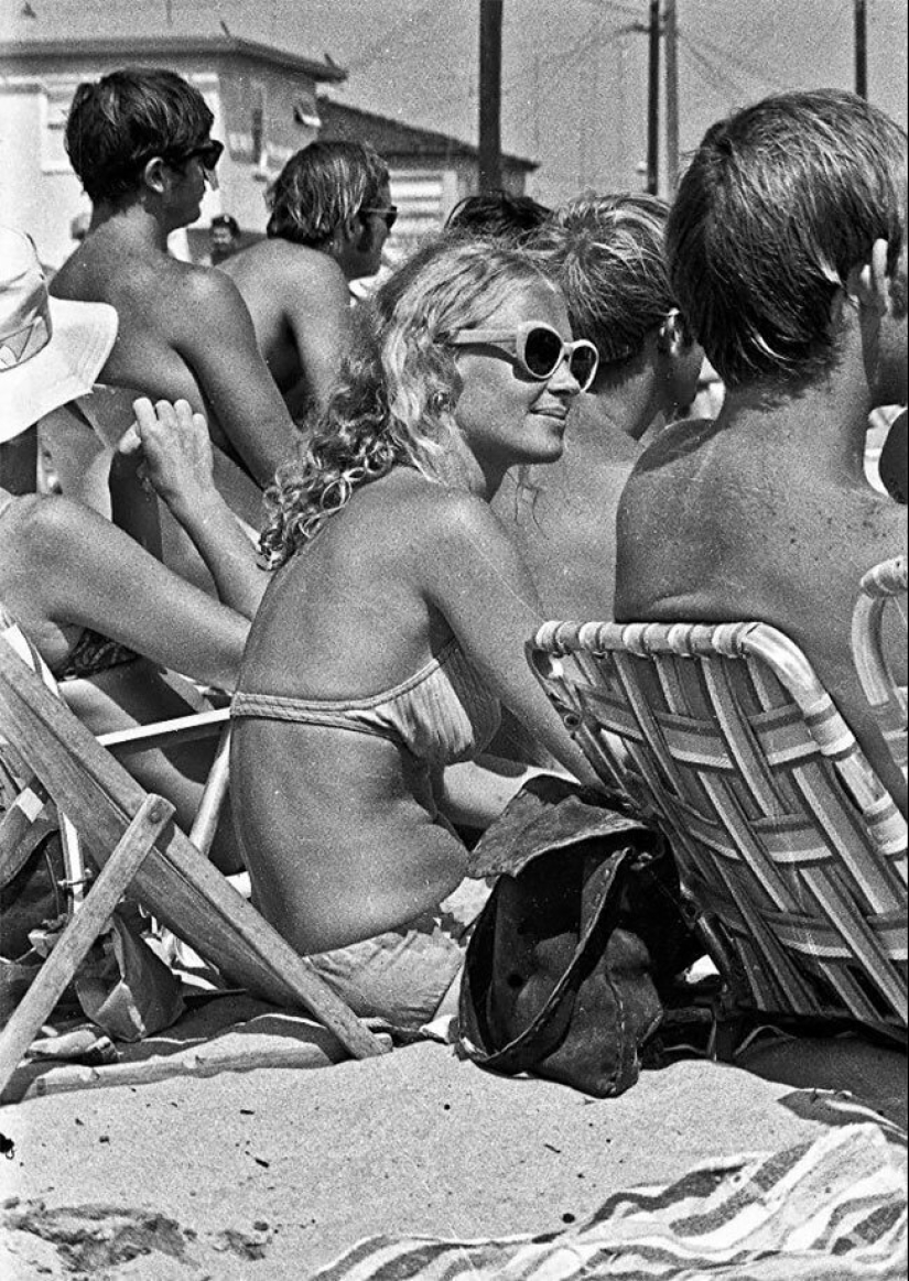 One day on a California beach in August 1970 One day on a California beach in August 1970
