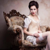 Oneida is a commune of free love in the Puritan society of the Victorian era