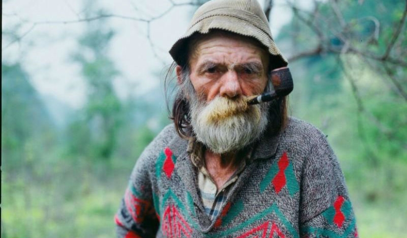 Ordinary Italians through the eyes of an Italian Ordinary Italians through the eyes of an Italian