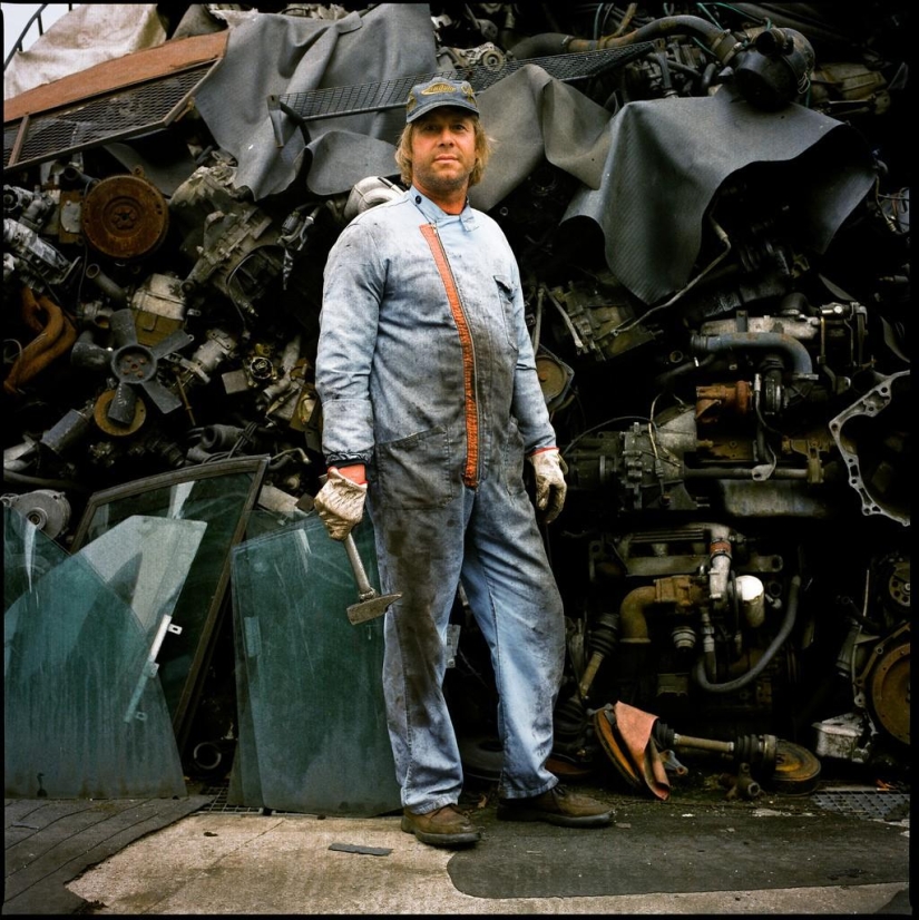 Ordinary Italians through the eyes of an Italian Ordinary Italians through the eyes of an Italian