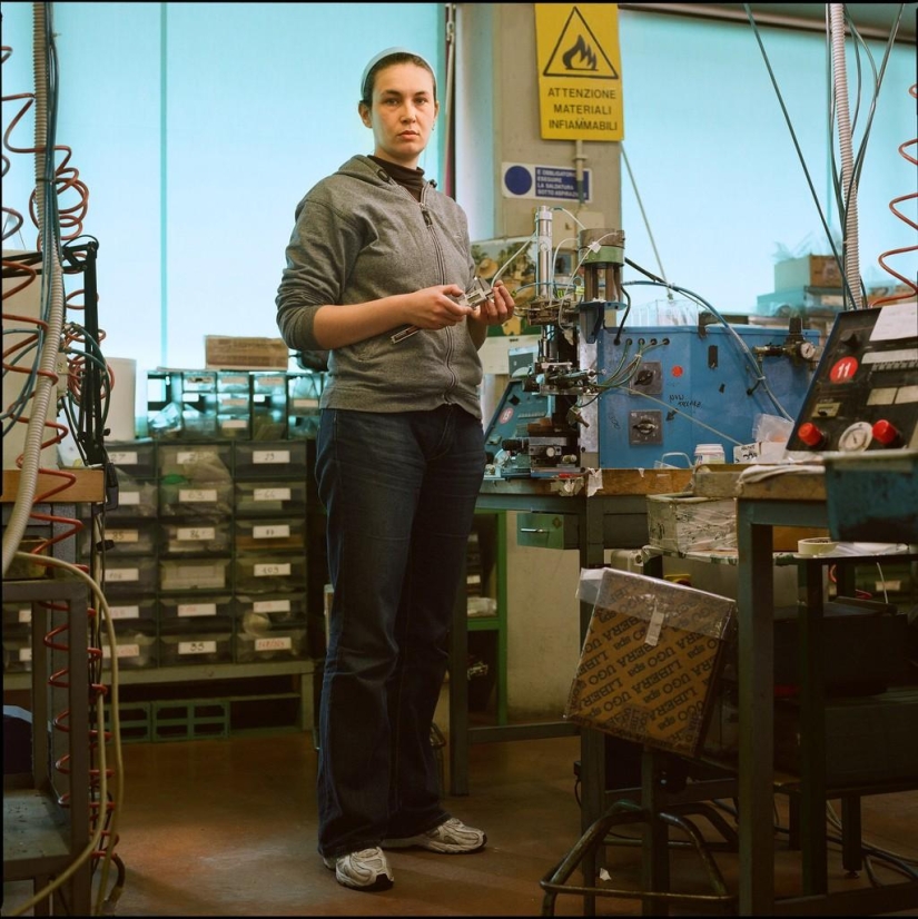 Ordinary Italians through the eyes of an Italian Ordinary Italians through the eyes of an Italian